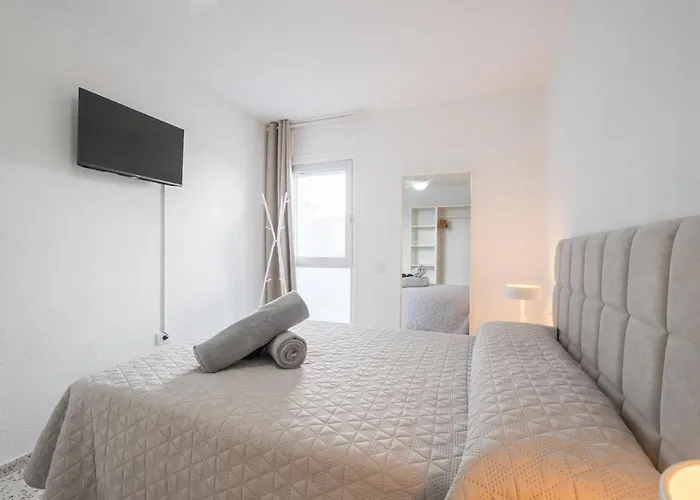 Tajao Sunset Апартаменты *